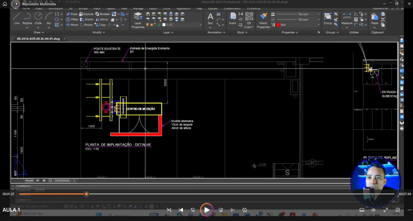 Aula de desenvolvimento de projeto de subestação em CAD